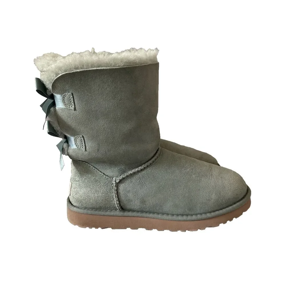Womens Ugg Boots Sz 8 Bailey Bow Sage Light Green Suede Coquette Has Normal Wear - Picture 3 of 13